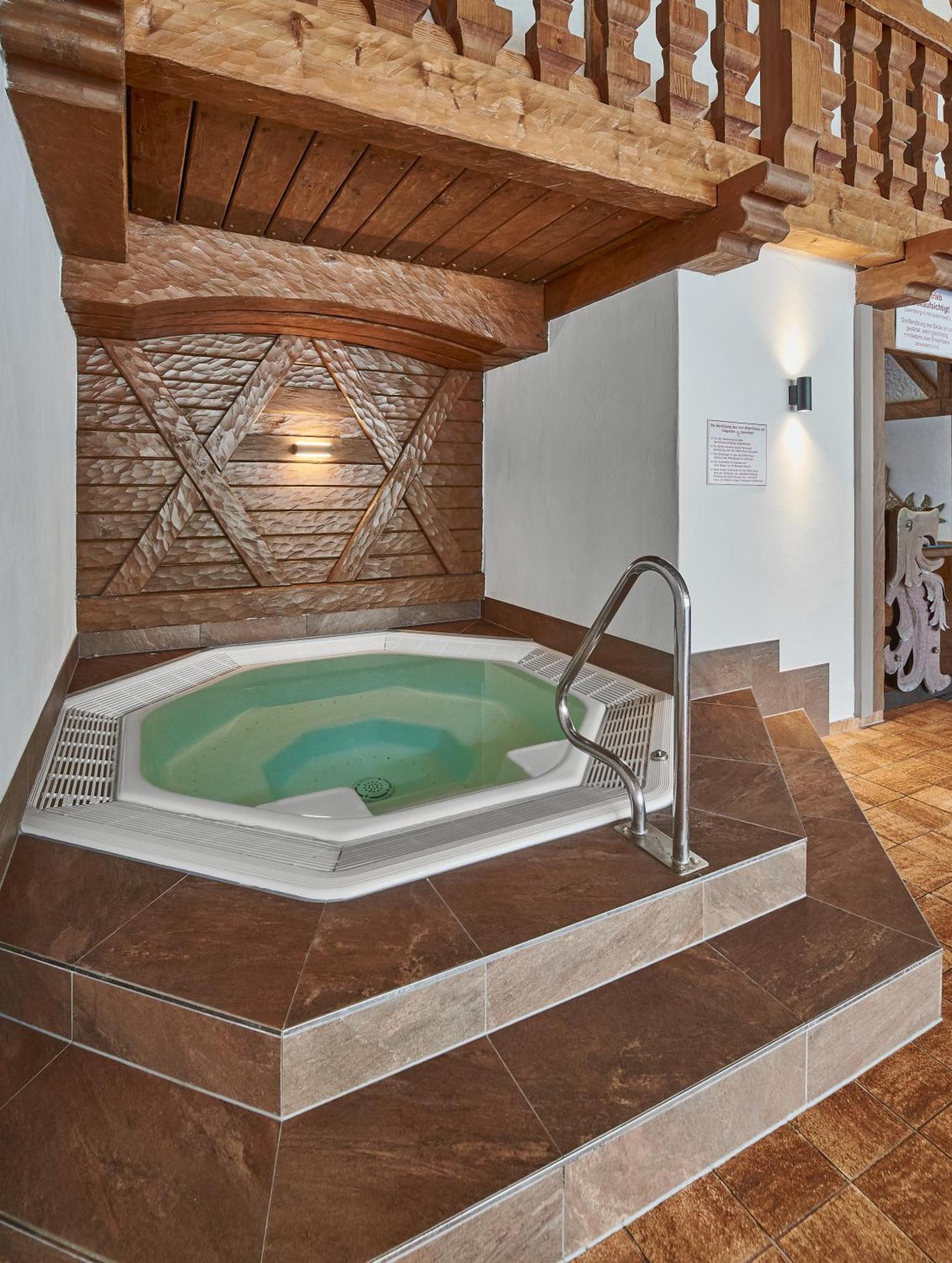 Aktivhotel & Gasthof Schmelz Ihr Urlaubs Hotel In Inzell Mit Wellness Hallenbad, Alpensauna & Dampfbad 외부 사진