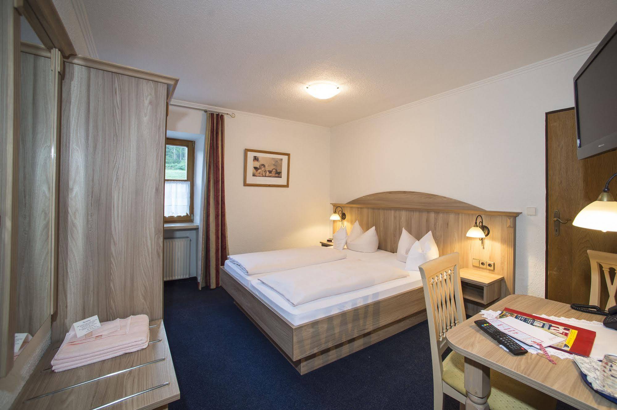 Aktivhotel & Gasthof Schmelz Ihr Urlaubs Hotel In Inzell Mit Wellness Hallenbad, Alpensauna & Dampfbad 외부 사진